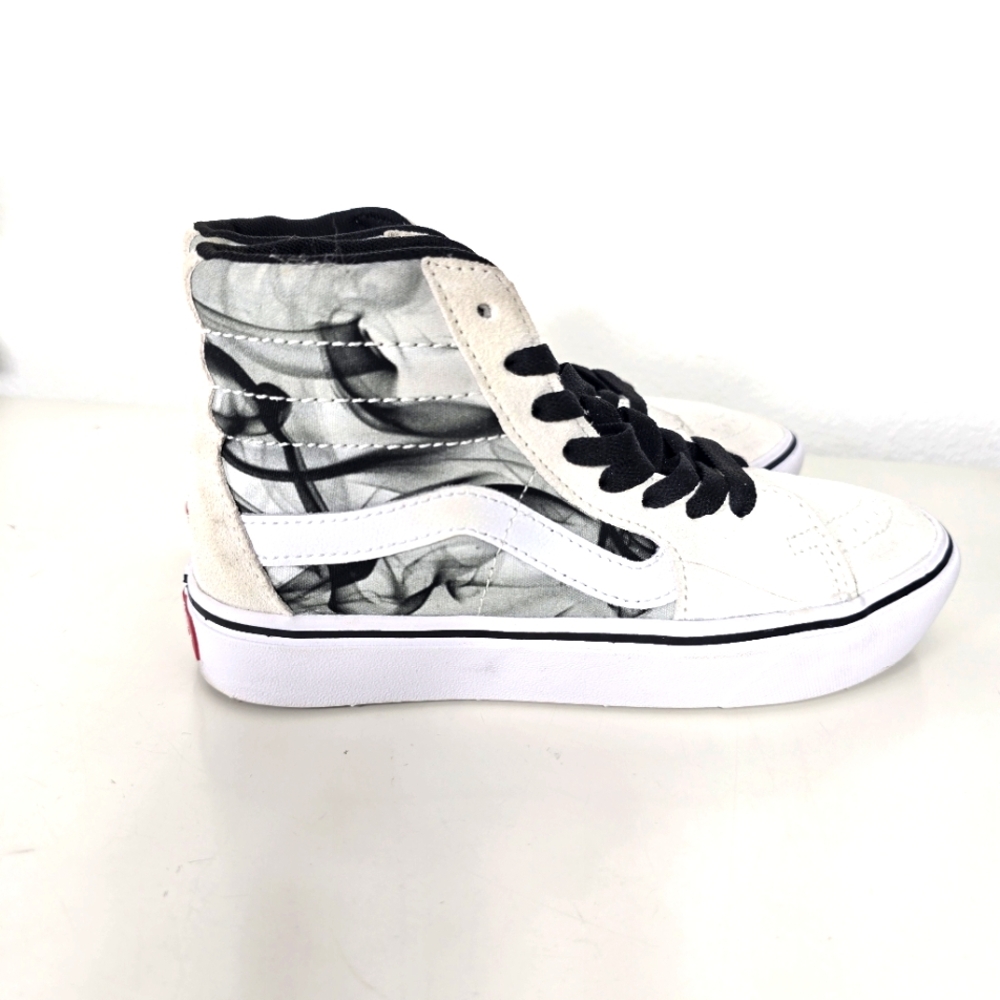 VANS Comfycush SK8-Hi After Dark White/Black Women's Skate Shoes Size 6